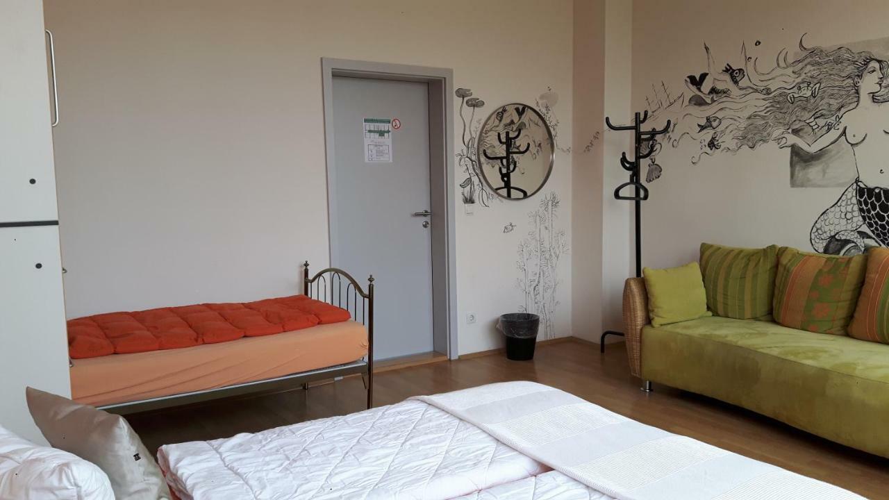 Hostel שטראלסונד מראה חיצוני תמונה